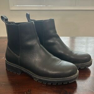 Crown Vintage Black Chelsea Boot 8.5